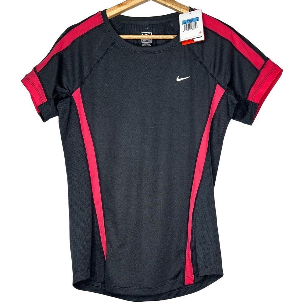 NWT Nike Workout Short Sleeved Tee